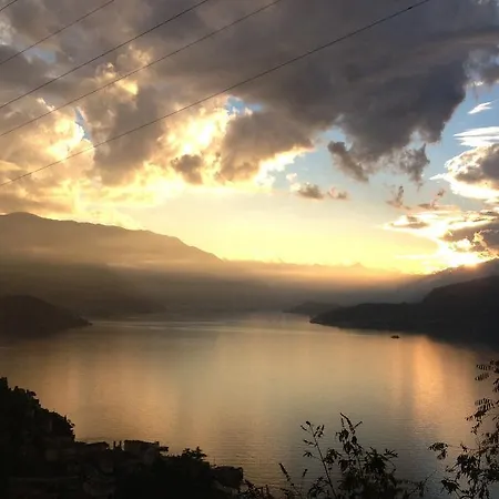 Κατάλυμα σε φάρμα Monte Ulivo Perledo